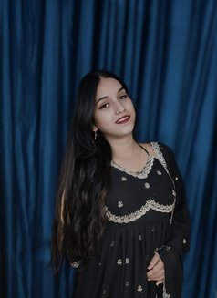 Tripti - puta in Hyderabad Photo 5 of 8