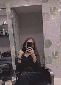 Tripti - puta in Hyderabad Photo 8 of 8