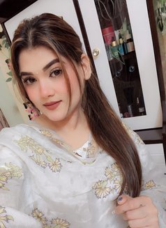 Tripti Sharma - escort in Gurgaon Photo 1 of 3