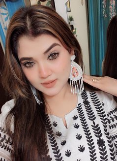 Tripti Sharma - escort in Gurgaon Photo 2 of 3