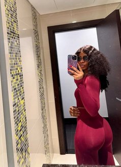 Trish - Masajista in Doha Photo 5 of 5