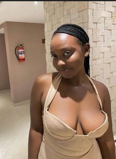 Trish - escort in Nairobi Photo 3 of 3