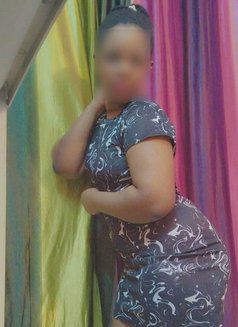 Trisha - escort in New Delhi Photo 2 of 3