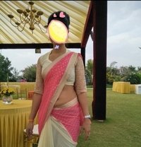 Trisha a Top Vip Escort Models - escort in Pune