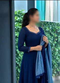Trisha Available Escort - puta in Coimbatore Photo 1 of 4