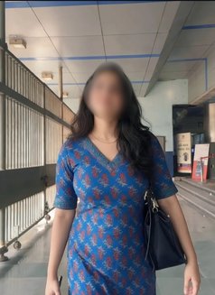 Trisha Available Escort - escort in Kochi Photo 2 of 4