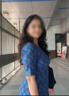 Trisha Available Escort - escort in Kochi Photo 3 of 4