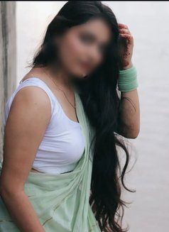 Trisha Available Escort - escort in Kozhikode Photo 3 of 4