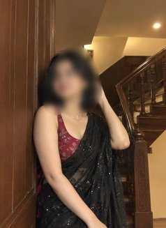 Trisha Available Escort New - escort in Kochi Photo 1 of 3