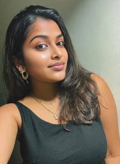 Trisha Available Escort Now - puta in Coimbatore Photo 1 of 4