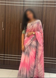 Trisha Available Escort Now - escort in Thane Photo 1 of 4