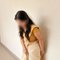 Trisha Available Escort Now - puta in Kochi