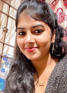 Trisha Available In - escort in Hyderabad Photo 3 of 3