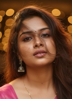 Trisha Available - escort in Coimbatore Photo 3 of 3