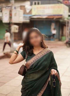 Trisha Available - escort in Coimbatore Photo 4 of 4
