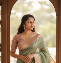 Trisha Available Tvm - escort in Thiruvananthapuram