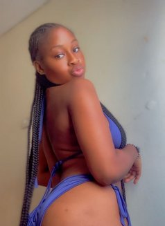 Trisha East Legon - puta in Accra Photo 3 of 4