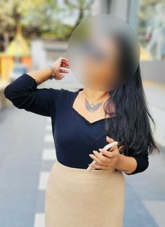 Fully independent classy Trisha - escort in Bangalore Photo 1 of 5