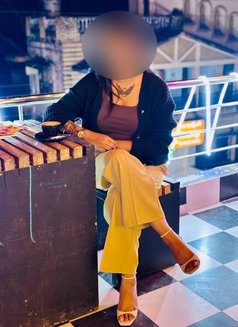 Fully independent classy Trisha - escort in Bangalore Photo 4 of 5