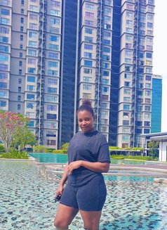 Trisha - escort in Kuala Lumpur Photo 6 of 7