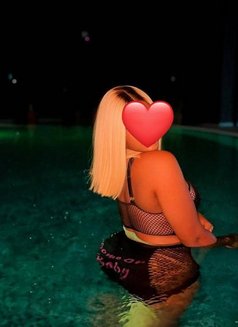 Trisha - escort in New Delhi Photo 3 of 5