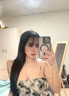 Trisha - escort in Hong Kong Photo 1 of 3