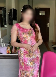 Trisha for Cam show - puta in Ranchi Photo 5 of 5