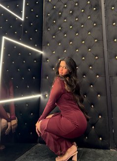 Trisha - escort in Surat Photo 3 of 5
