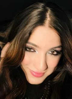 Trisha - Transsexual escort in New Delhi Photo 14 of 19