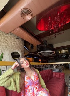 Trisha - Transsexual escort in New Delhi Photo 12 of 28