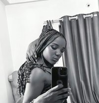 Trisha - escort in Pune