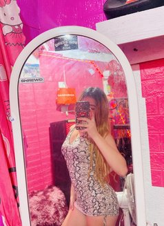 Trisha Laine - Transsexual escort in Manila Photo 3 of 3