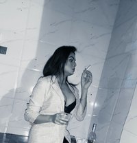Trisha Roy - Acompañantes transexual in Mumbai