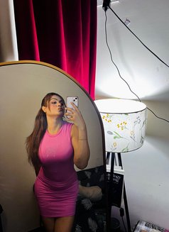 Trisha Roy - Acompañantes transexual in Mumbai Photo 25 of 26