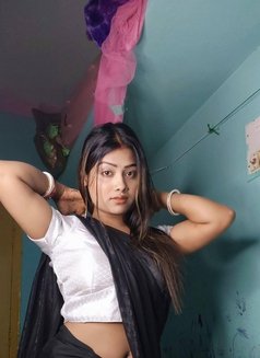 Trisha Sharma Cam Session & Meet - escort in Navi Mumbai Photo 2 of 2