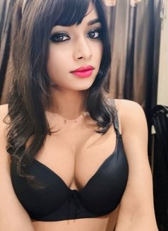 TRISHA TIWARI - Acompañantes transexual in Indore Photo 7 of 25