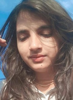 Trisha Singh - escort in Pune Photo 3 of 5