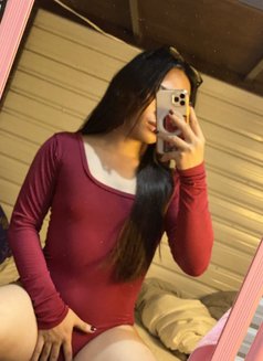 Ally - Transsexual companion in Davao Photo 3 of 17