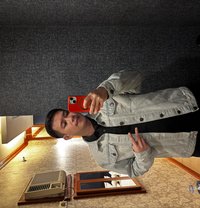 Tristan - Male escort in Manila