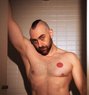 Tristan Red - masseur in Madrid Photo 11 of 15