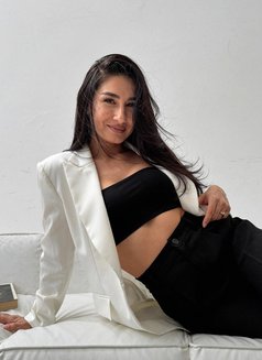 Tristina - escort in Dubai Photo 3 of 11