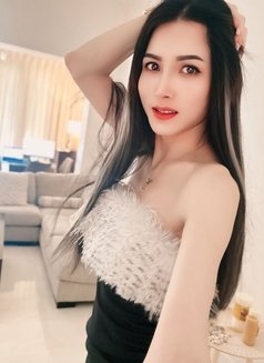 Emmika Service Vip 69🇹🇭 - Transsexual escort in Riyadh Photo 2 of 17