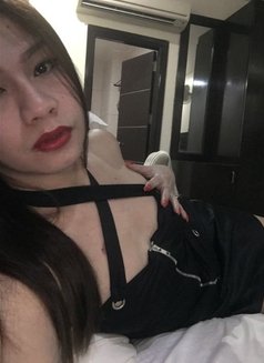 WildTopFuckingLavida - Transsexual escort in Manila Photo 11 of 30