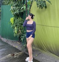 Trixie - escort in Manila