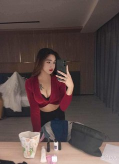 Trixie - Transsexual escort in Angeles City Photo 5 of 8