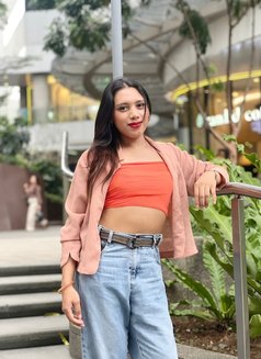 Trixie - Transsexual escort in Manila Photo 4 of 5