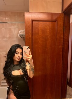 Trixie - escort in Bali Photo 3 of 9