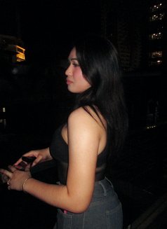 Trixy - Acompañantes transexual in Manila Photo 6 of 12