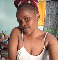 Triza - escort in Nairobi