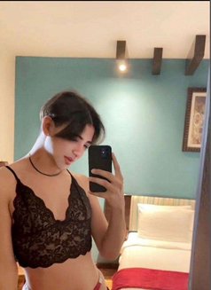 Blair woldorf 🏻🩵 - Transsexual escort in Riyadh Photo 21 of 21